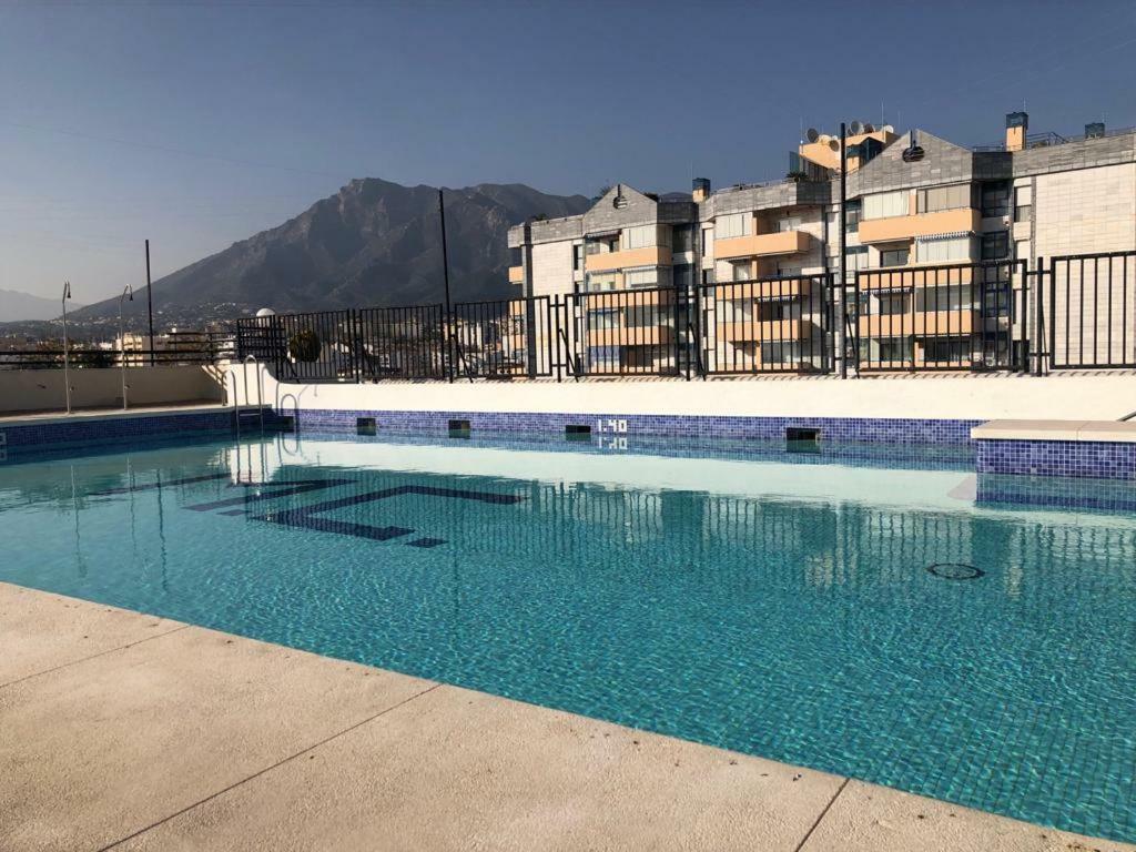 Bonito En Primera Linea Playa Appartement Marbella