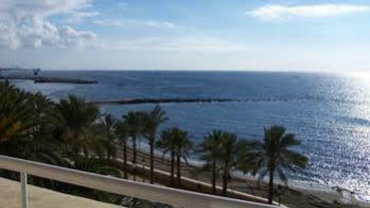 Lägenhet Bonito En Primera Linea Playa